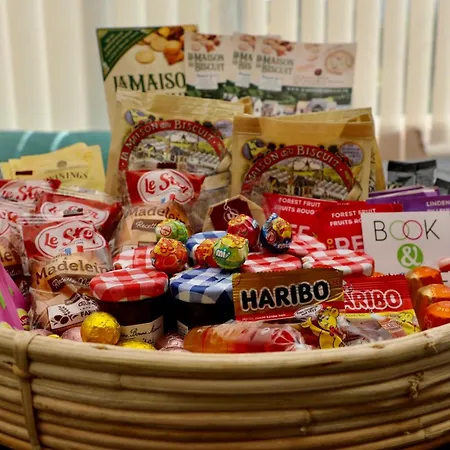 Apartmán A 100 M2 With Terrasse Near The